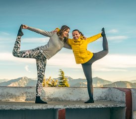 13 días de profesorado de yoga Kundalini de 100 horas en Rishikesh, India - Photo 2