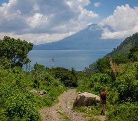 6-Daagse Yoga- en Wellness Retreat in Lake Atitlan, Guatemala - Photo 3