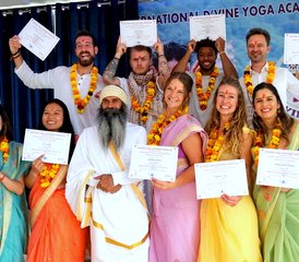 29-Daagse 300-Uurs Meerstijlen Yogadocentenopleiding in Rishikesh, India - Photo 2