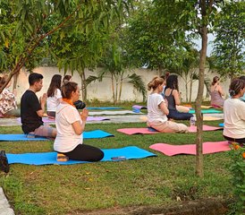 26 Tage 300-Stunden Yoga-Lehrerausbildung mit Emotionaler Körperarbeit und Naturheilkunde in Rishikesh, Indien - Photo 5
