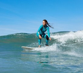 68 días de campamento de surf emocionante en Santa Cruz, Portugal - Photo 1