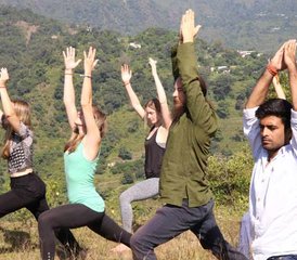 24 Tage 200-Stunden Yogalehrer Ausbildung in Rishikesh, Indien: Hatha, Ashtanga, Ayurveda, Klangheilung - Photo 4