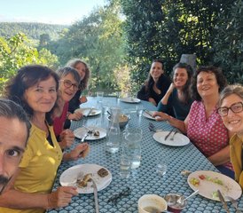 5 Tage Yoga-, Meditation-, Hammam-, Massage- und Bade-Retreat in Montbrun-Bocage, Frankreich - Photo 2