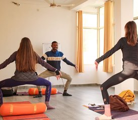 24 jours en formation de professeur de yoga holistique 200h à Rishikesh, Inde - Photo 4