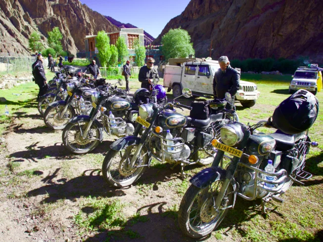 16 Day High Himalaya Through the Clouds Guided Motorcycle Tour in India photo 5
