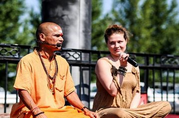 21 días de profesorado de yoga Kundalini Tantra de 200 horas en Rishikesh, India