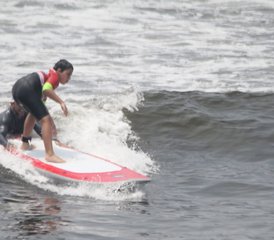 7 jours en stage de surf à Punta Hermosa : entraînez-vous avec Carlos, champion péruvien de surf 1996 ! - Photo 2