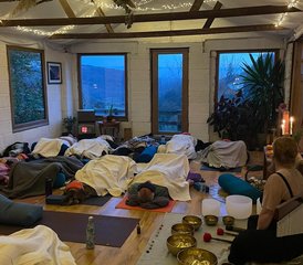 3 Tage Frauen-Only Gathering im Hill Farm Yoga Retreat in Tintern, UK - Photo 4