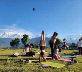 21 Tage 200-Stunden Yogalehrer Ausbildung mit Atemberaubendem Ausblick auf den Himalaya in Astam, Nepal - Photo 4