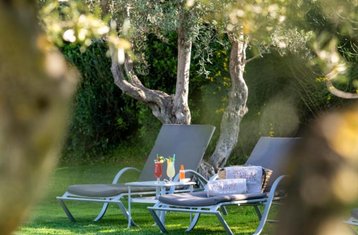4 Day 1:1 Luxury Reiki & Yoga Retreat in South of France – Healing Experience to Claim Your Worth