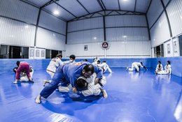16 jours en stage de jiu-jitsu brésilien pour niveaux intermédiaire / avancé à Florianópolis, Brésil