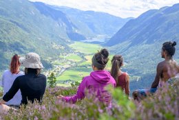 7 días de aventura de yoga y senderismo en la naturaleza sin conexión en The Wilderness en Flatdal, Noruega