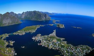 Lofoten Retreats & Trips