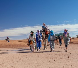 711 jours de stage au Maroc pour femmes – caravane dans le désert, yoga, danse et force vitale féminine - Photo 1