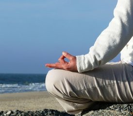 610 Tage 100-Stunden Yogalehrer/in Ausbildung auf Sylt, Deutschland - Photo 1