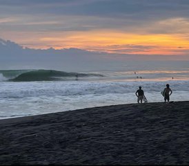 107 Day Improve Your Surfing At Surf Inn Hermosa In Costa Rica  - Photo 1