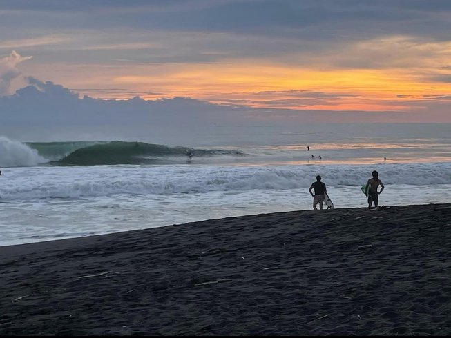 Surf Inn Hermosa Playa Hermosa Jaco Costa Rica intermediate advanced surf camp