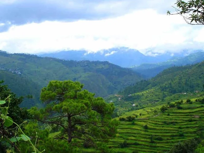 10 Days Land of Gods Himalayan Guided Motorcycle Tour in India photo 5