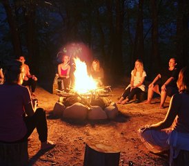 4 días de retiro de yoga para reconectar con la naturaleza en la soleada Chival, cerca de Niza, Francia - Photo 4