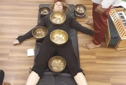 4 Tage Himalaya-Klangschalen-Ausbildung Level 1 mit Yoga-Retreat in Kathmandu, Nepal