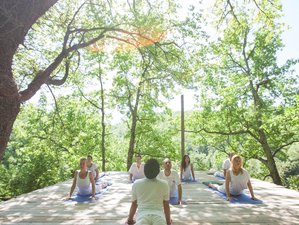 6 Day Yoga and Thai Massage Intro Workshop on an Organic Farm in the Abruzzi National Park, Italy