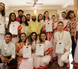 721 Day 200 Hours Yoga Teacher Training Amidst Pure Nature in Rishikesh, India - Photo 1