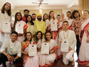 21 Tage 200-Stunden YTTC Ashtanga, Hatha, Philosophie, Meditation, Kundalini Mitten in der Natur des Himalayas