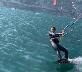 3-Daagse Geweldige Kitesurfkamp op het Gardameer in Malcesine, Italië - Photo 3