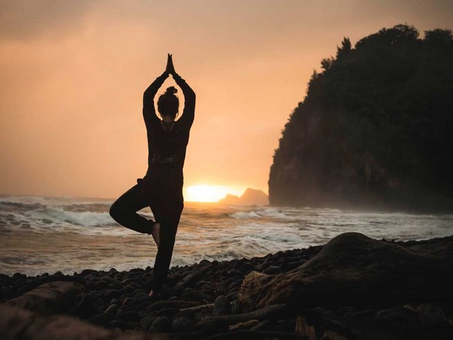 5 Day Surf and Cedars Yoga & Wellness Retreat in Tofino, British Columbia