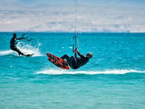 8 Day Kitesurf Liveaboard Yacht Trip: Full Time Instructor Package in Egypt's Red Sea