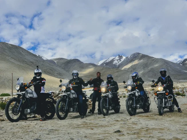 7 Day Zanskar Hustle Guided Motorcycle Tour on Royal Enfield in India photo 2