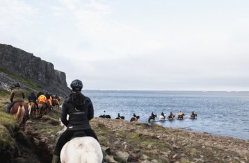 5 jours de séjour équestre Sentier de l’Espoir (été) à Vatnsdalur, Islande
