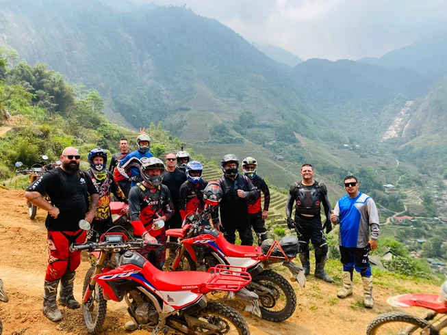 7 Day Stunning Guided Off-Road Motorbike Tour to Pu Luong, Mu Cang Chai, and Sapa