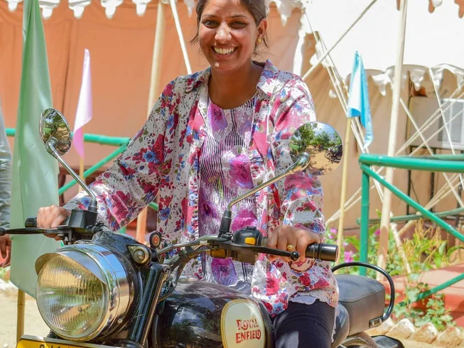 8 Day Desert of Rajasthan Guided Motorcycle Tour in India photo 9