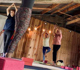 5-Daagse Retreat: 3 Dagen Yoga met Acupressuur, Yin, Myofasciale Ontspanning en Hatha in Thézac, Frankrijk - Photo 3