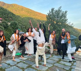 921-Daagse 200-urige Yin Yoga Docentenopleiding in Dharamshala, India - Photo 1