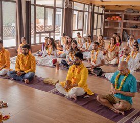 29 jours-300h en formation de professeur de yoga multistyle à Rishikesh, Inde - Photo 3