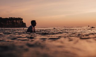 Uluwatu Retreats und Reisen