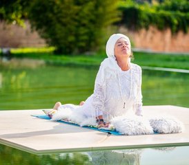 6 Day Autumn Celebration Retreat: Kndalini Yoga and AcuEnergetics® Healing in Novoli, Italy - Photo 3