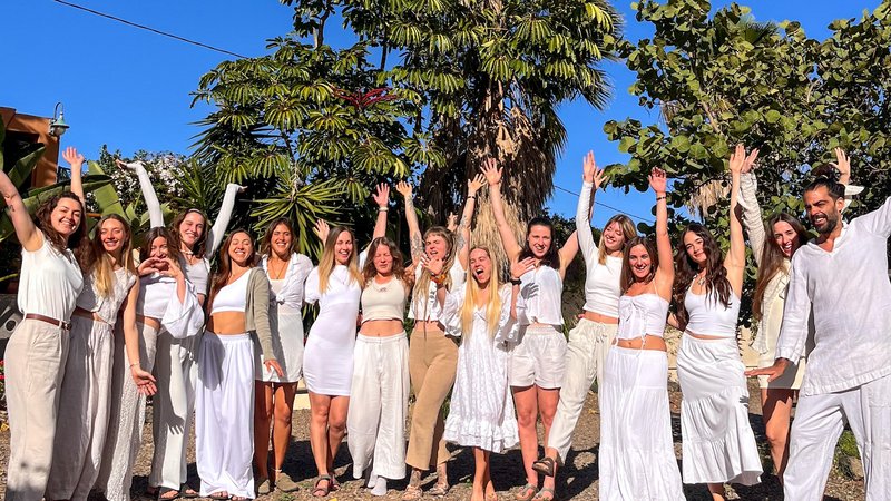 18-Daagse 200-urige Transformative Yoga Docentenopleiding op het rustige platteland van Alicante, Spanje