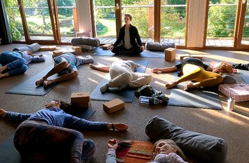 6 días de formación de profesores de Yin Yoga y 50 horas en Heimbach, Renania del Norte-Westfalia, Alemania
