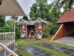 28 Day Panchakarma Therapy Cleansing Ayurveda Retreat with Yoga and Meditation in Nadavayal, India