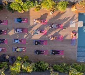 94 Tage Yoga, Surfen, Stille und Seelenvolles Leben Retreat mit The Salty in Peniche, Portugal - Photo 1