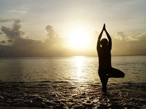4 jours en stage de yoga et surf sur les plages de Normandie, France