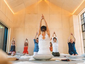 3 Day Six Person Relax And Recharge Retreat In Canterbury Kent Bookyogaretreats Com