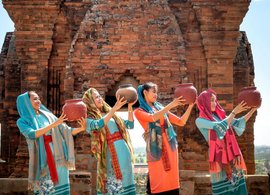 Kampong Cham Retreats & Trips