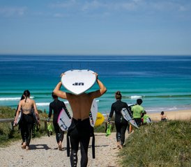5-Daagse Surf Camp: Corrubedo Beach Lodge in Galicië, Spanje Premium Privé Suites - Photo 3
