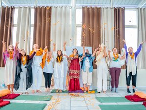 19 jours-200h en formation de professeur de yoga multistyles hatha, ashtanga vinyasa à Rishikesh, Inde