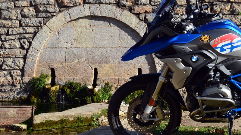 6 Day Self-Guided Kastoria - Prespes Motorcycle Tour in Greece