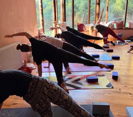 3 jours en stage de yoga et pilates sur la côte à Westport, Irlande - Photo 2